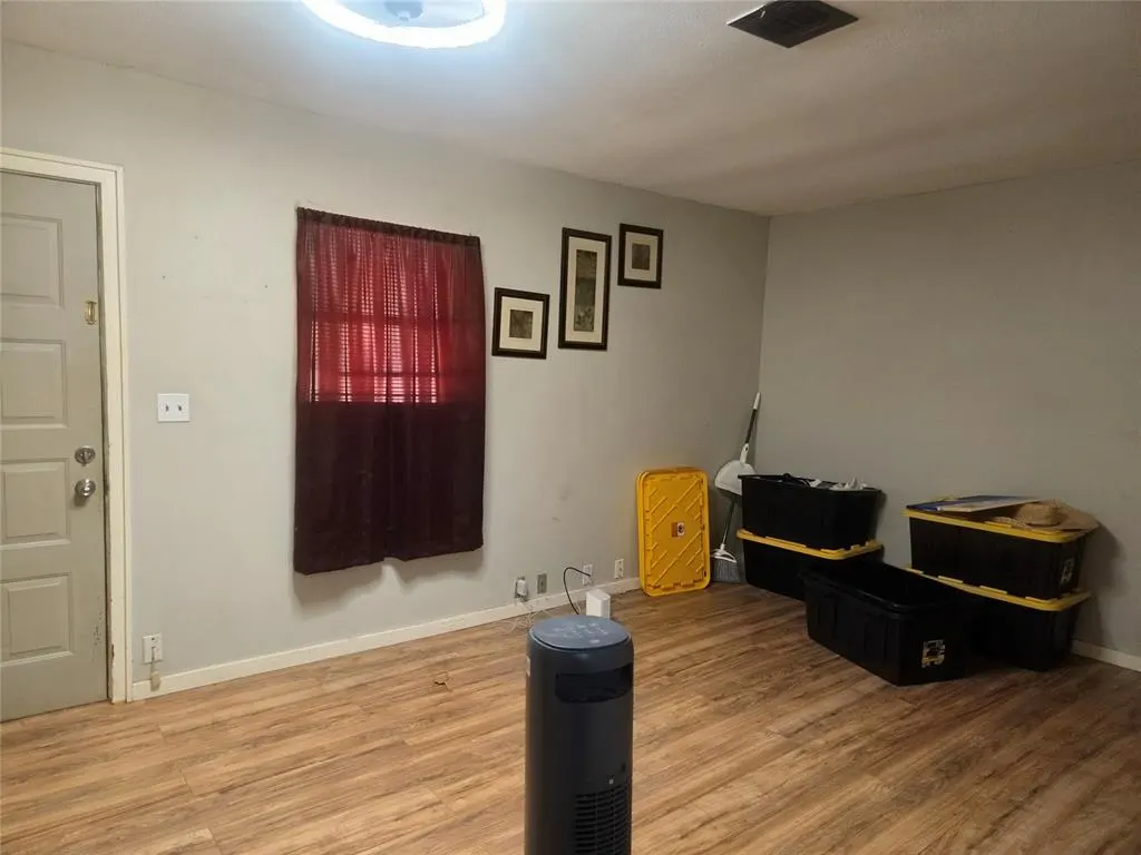 Photo 3 — 2126 SE 56th Street, Oklahoma City, OK 73129