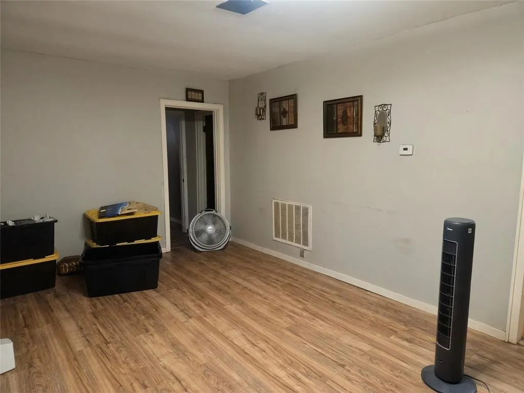 Photo 4 — 2126 SE 56th Street, Oklahoma City, OK 73129