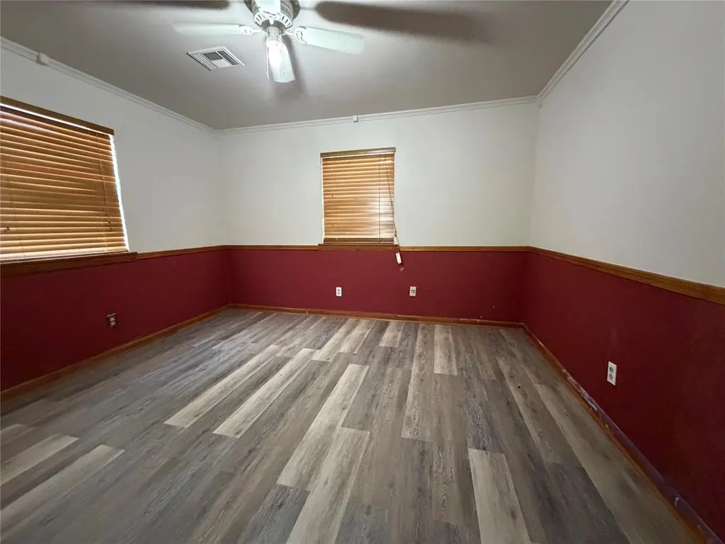 Photo 18 — 216 S 7th Street, Sentinel, OK 73664