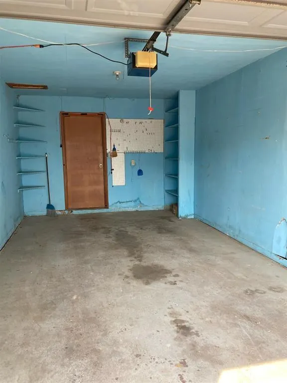 Photo 21 — 216 S 7th Street, Sentinel, OK 73664