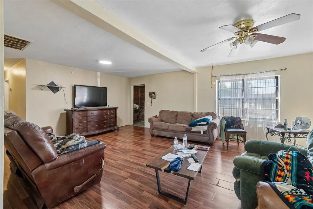 Photo 7 — 8625 NE 17th Street, Oklahoma City, OK 73141