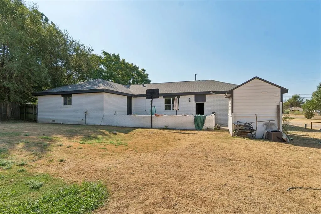 Photo 26 — 8625 NE 17th Street, Oklahoma City, OK 73141