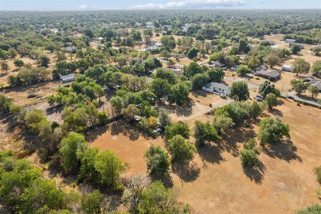 Photo 37 — 8625 NE 17th Street, Oklahoma City, OK 73141