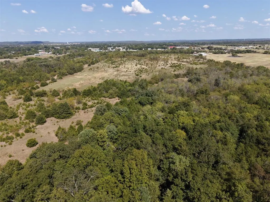 Photo 6 — 725 S Okmulgee Street, Wetumka, OK 74883