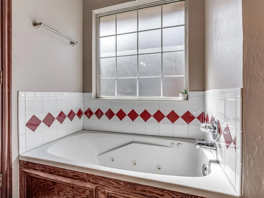 Photo 20 — 11712 SW 7th Street, Yukon, OK 73099