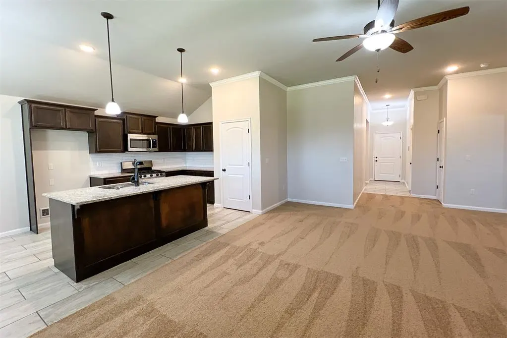 Photo 7 — 4812 Crystal Hill Drive, Oklahoma City, OK 73179