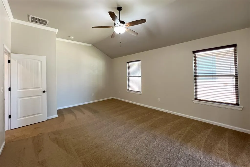 Photo 13 — 4812 Crystal Hill Drive, Oklahoma City, OK 73179