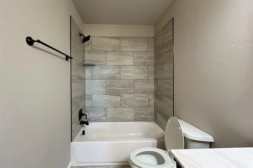 Photo 20 — 4812 Crystal Hill Drive, Oklahoma City, OK 73179