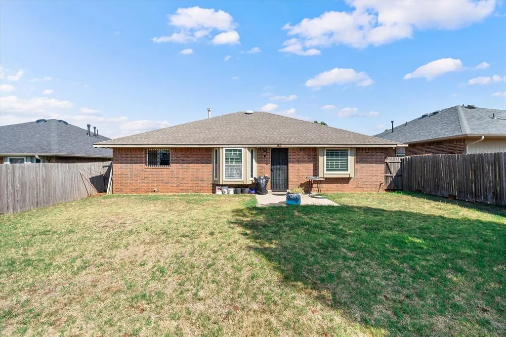 Photo 33 — 2420 NW 196th Terrace, Edmond, OK 73012