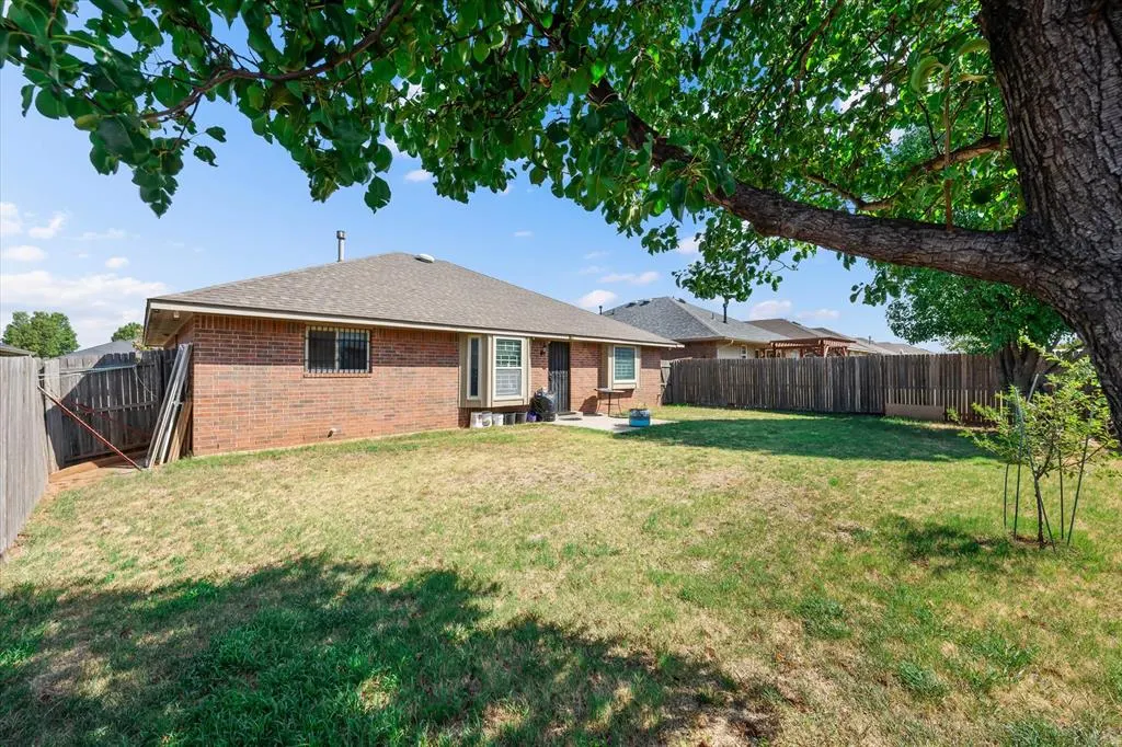 Photo 35 — 2420 NW 196th Terrace, Edmond, OK 73012