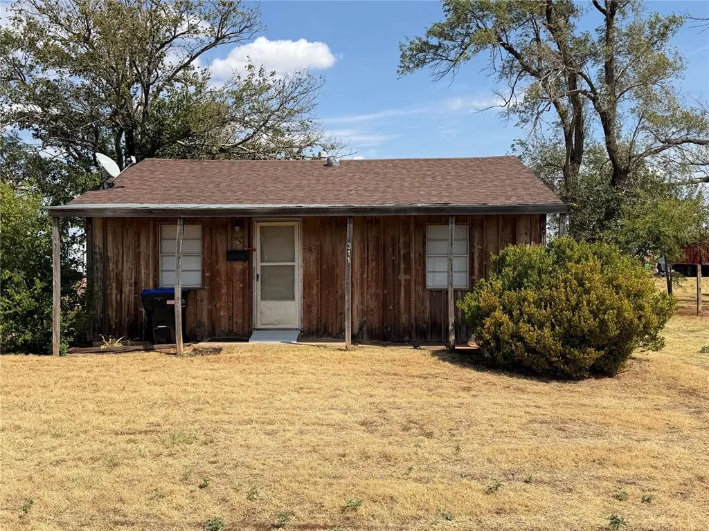 Front exterior — 311 Highway 44 Highway, Burns Flat, OK 73647