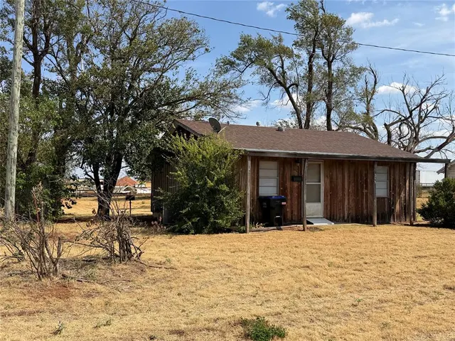 Photo 2 — 311 Highway 44 Highway, Burns Flat, OK 73647