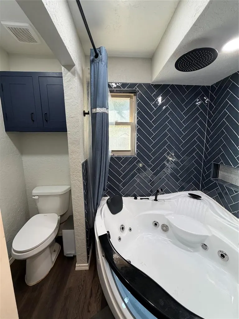 Photo 10 — 113 Lochwood Lane, Yukon, OK 73099