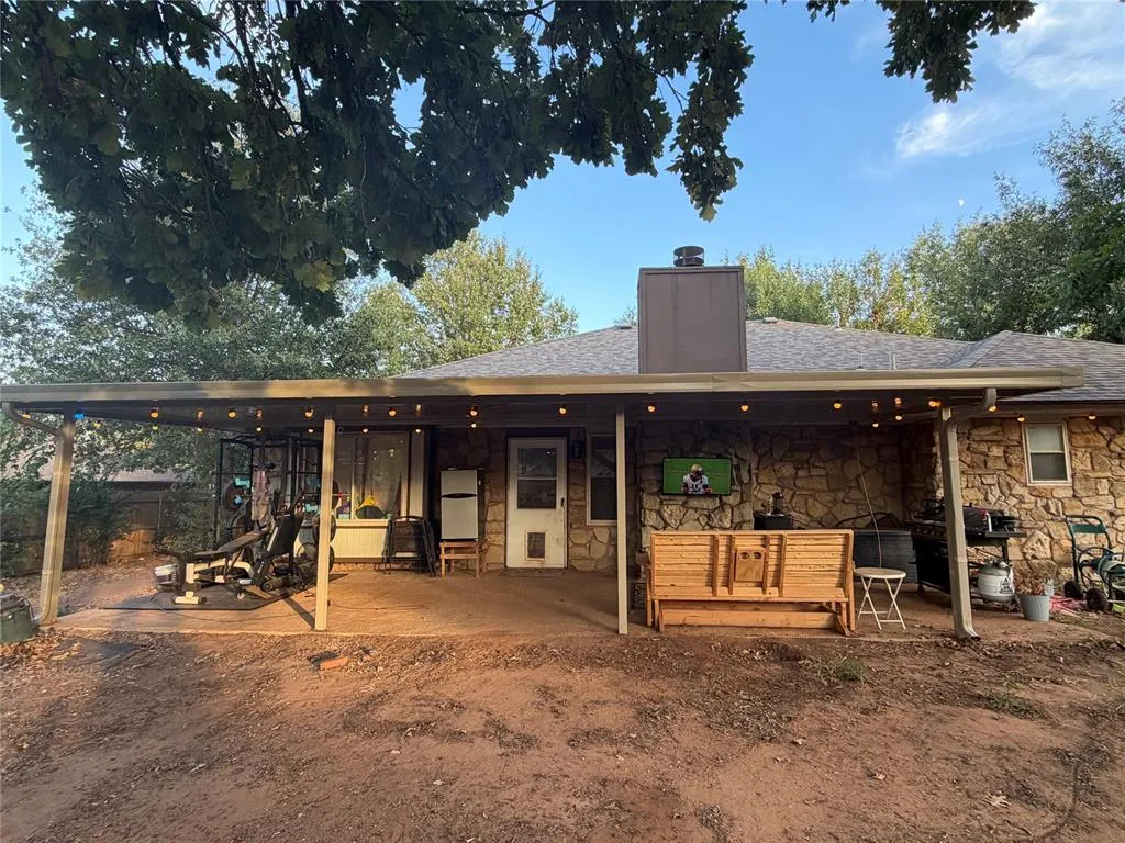 Photo 13 — 113 Lochwood Lane, Yukon, OK 73099