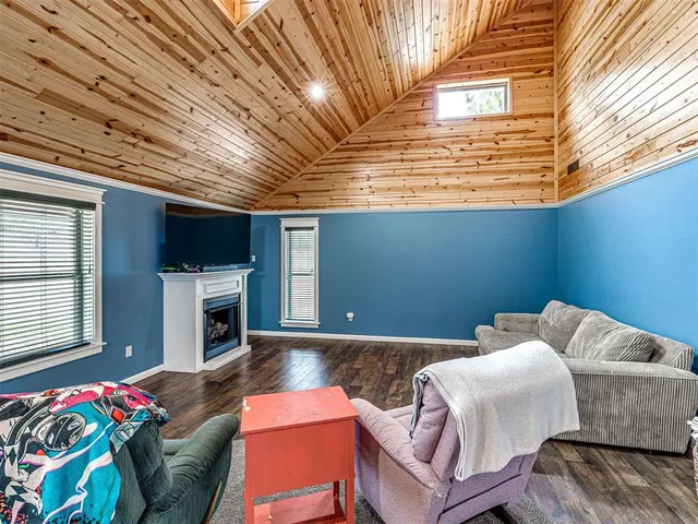 Photo 4 — 129 Tyler Lane, Shawnee, OK 74801