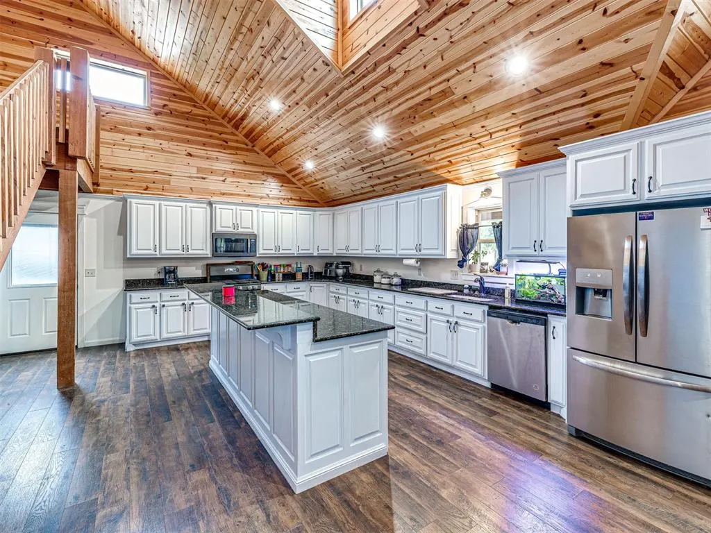 Photo 10 — 129 Tyler Lane, Shawnee, OK 74801