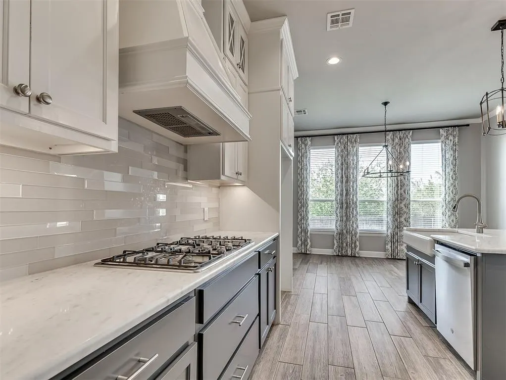 Photo 17 — 5708 NW 158th Street, Edmond, OK 73013