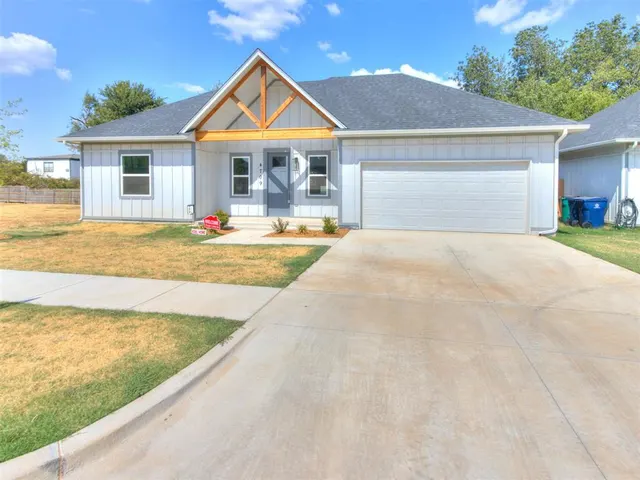 Photo 2 — 4709 NW 17th Street, Oklahoma City, OK 73127