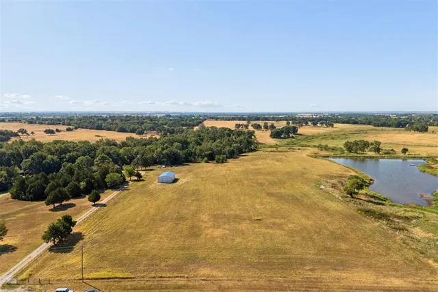 Photo 3 — 10150 Slaughterville Road, Lexington, OK 73051