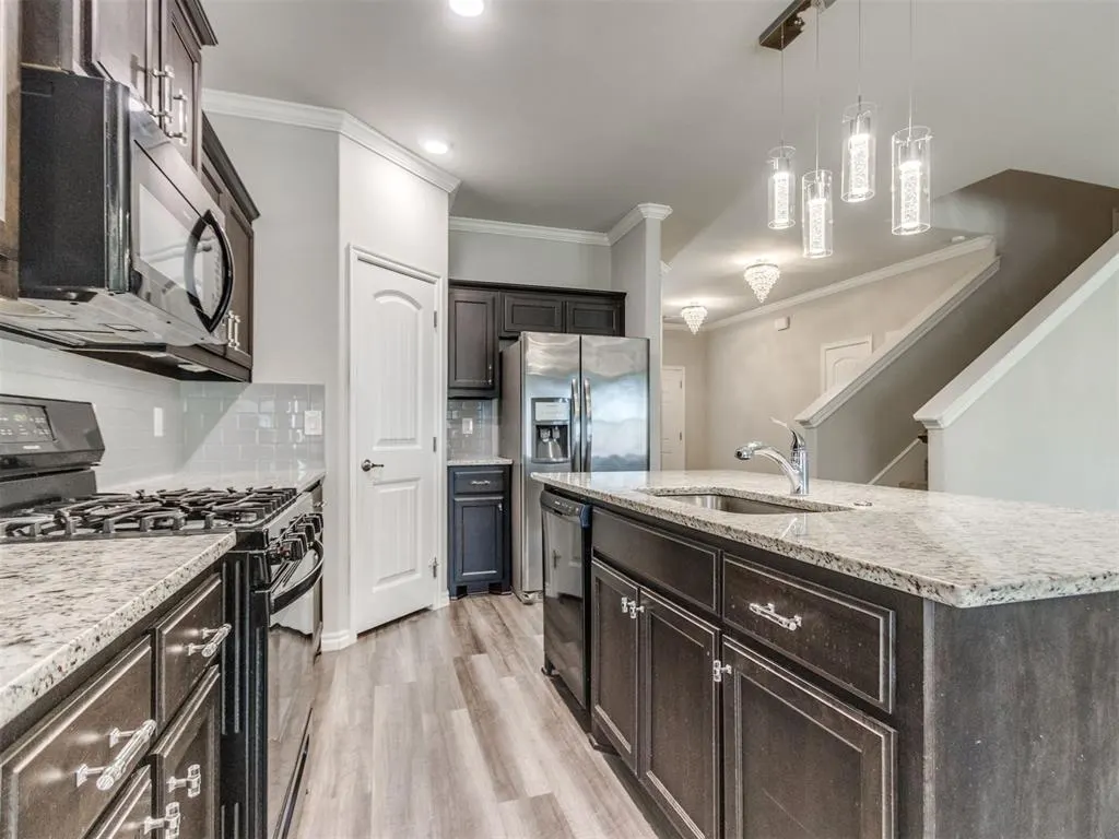 Photo 8 — 14805 Gravity Falls Lane, Oklahoma City, OK 73142