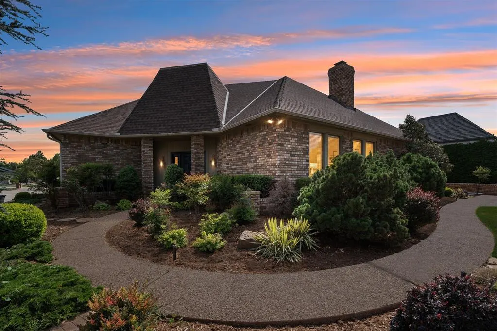 Front exterior — 3600 Chestnut Ridge Road, Oklahoma City, OK 73120
