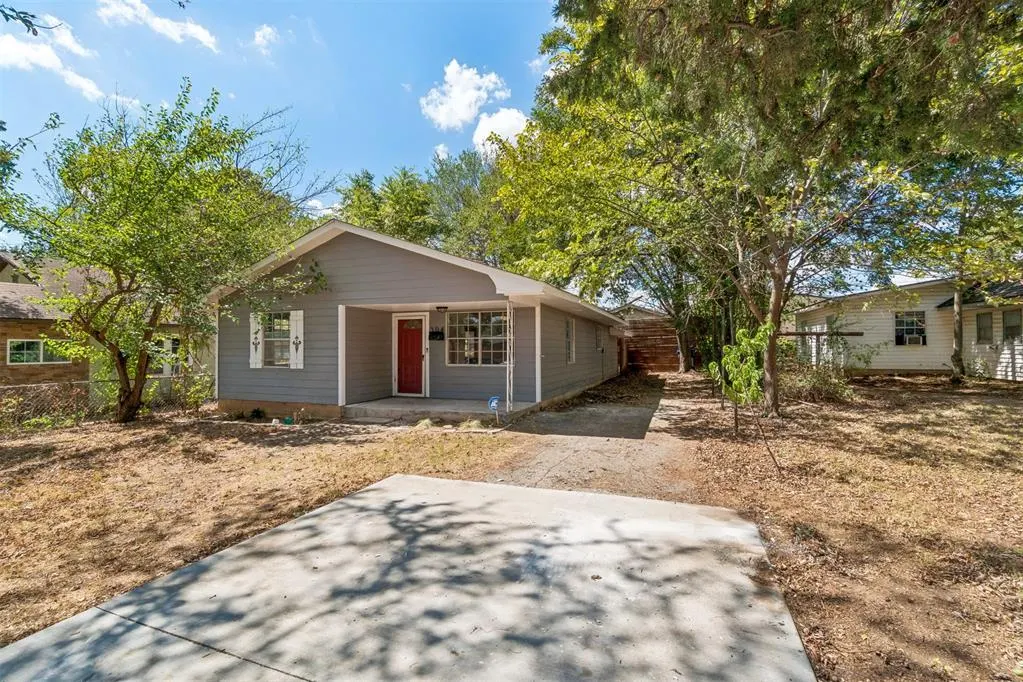 Photo 2 — 304 S Fourth Street, Noble, OK 73068