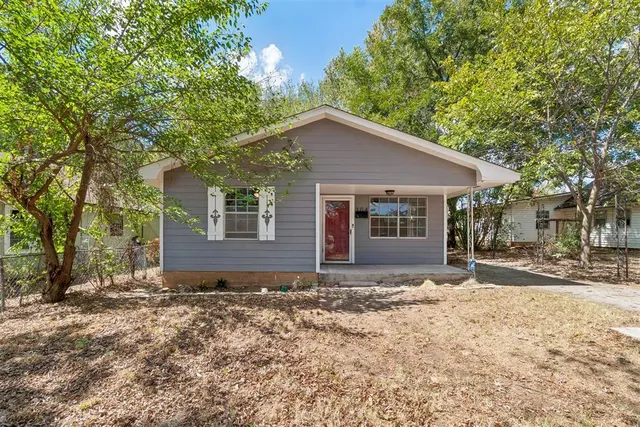 Photo 3 — 304 S Fourth Street, Noble, OK 73068