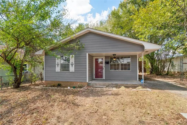 Photo 7 — 304 S Fourth Street, Noble, OK 73068