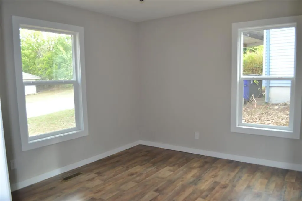 Photo 18 — 1020 Hickory Lane, Midwest City, OK 73110