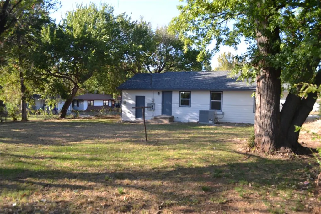 Photo 28 — 1020 Hickory Lane, Midwest City, OK 73110