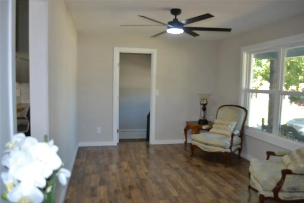 Photo 8 — 1020 Hickory Lane, Midwest City, OK 73110