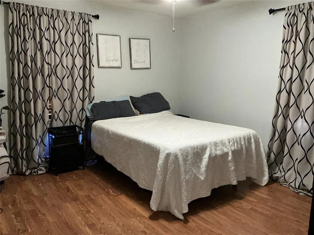 Photo 10 — 624 S 18th Street, Clinton, OK 73601