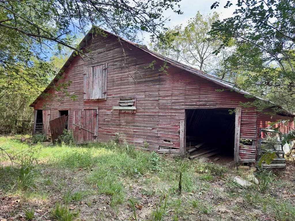 Photo 7 — 484 Old State Highway 4, Smithville, OK 74957