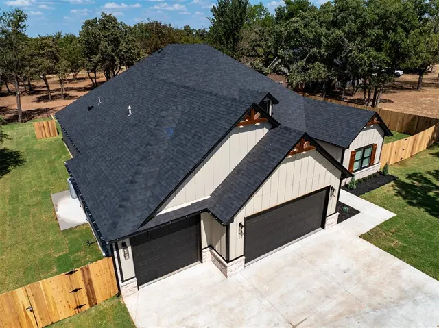 Photo 4 — 14471 E Wilshire Road, Jones, OK 73049