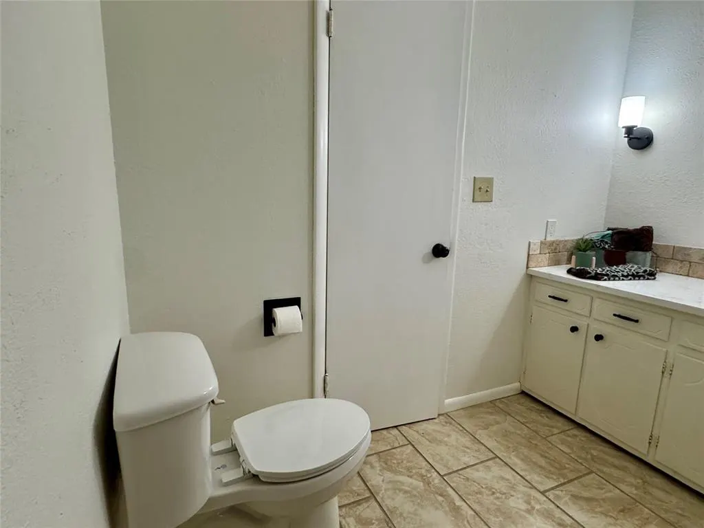 Photo 15 — 1305 S 10th Street, Chickasha, OK 73018