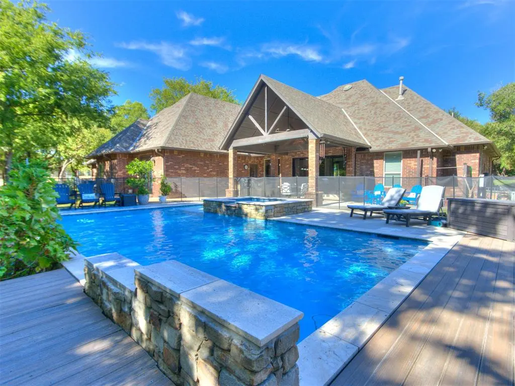 Photo 4 — 2217 Crestwood Drive, Jones, OK 73049