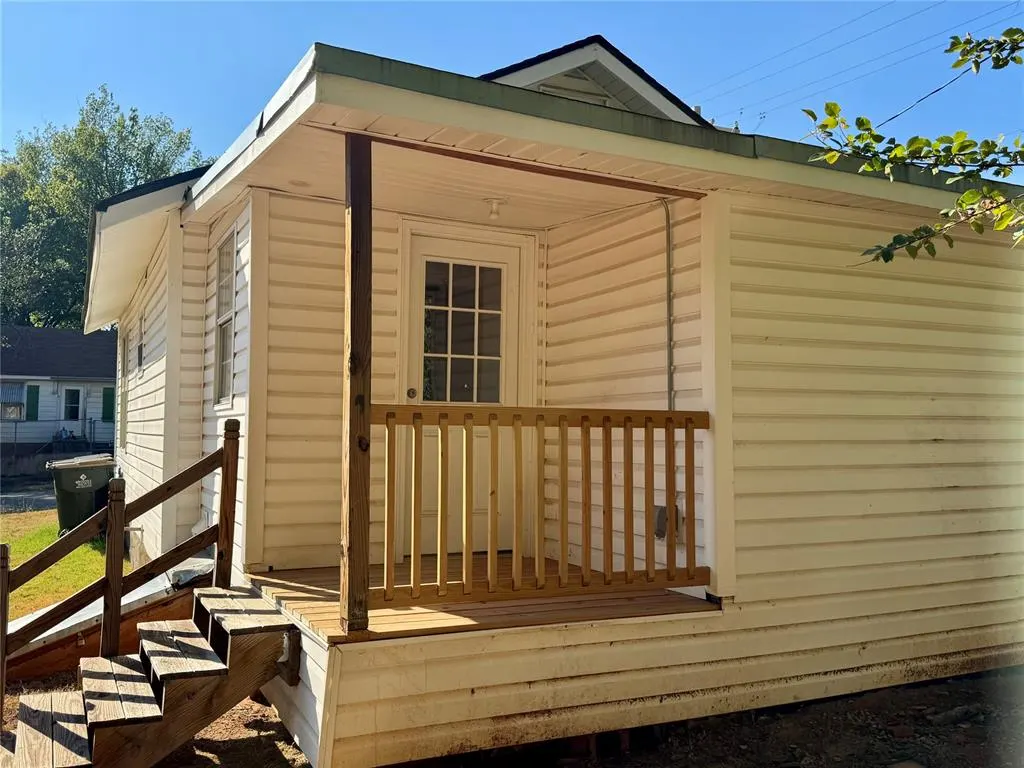 Photo 16 — 517 S 11th Street, Chickasha, OK 73018