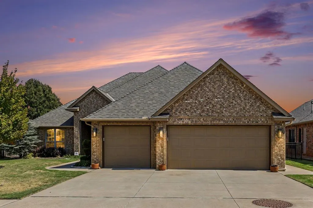 Photo 3 — 11808 Sawgrass Road, Oklahoma City, OK 73162