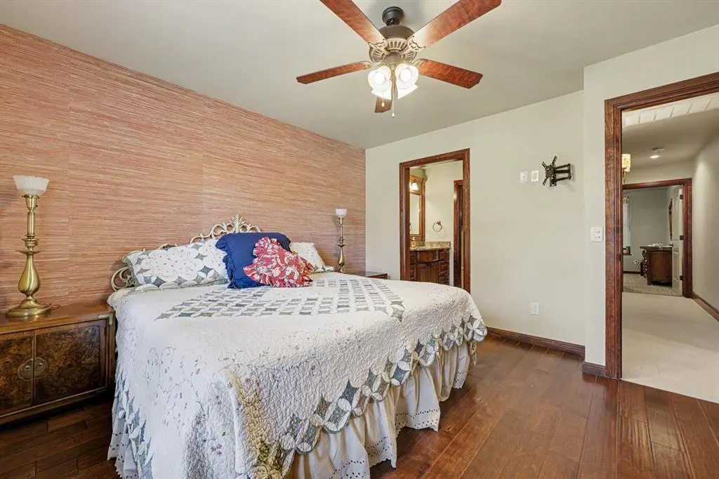Photo 14 — 11808 Sawgrass Road, Oklahoma City, OK 73162