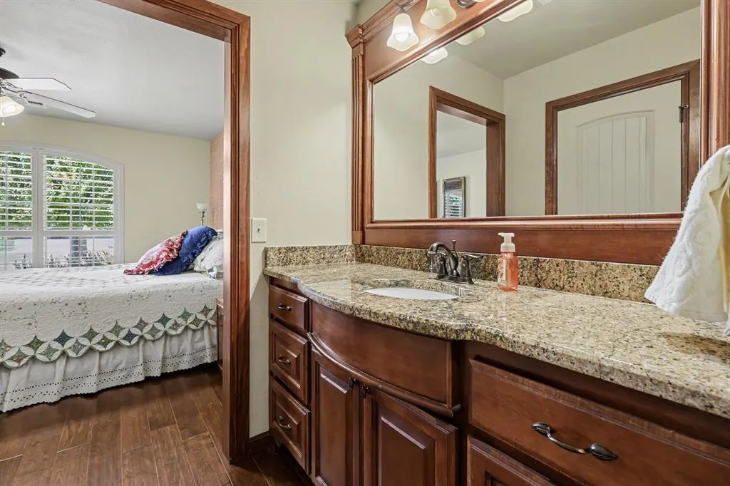 Photo 16 — 11808 Sawgrass Road, Oklahoma City, OK 73162