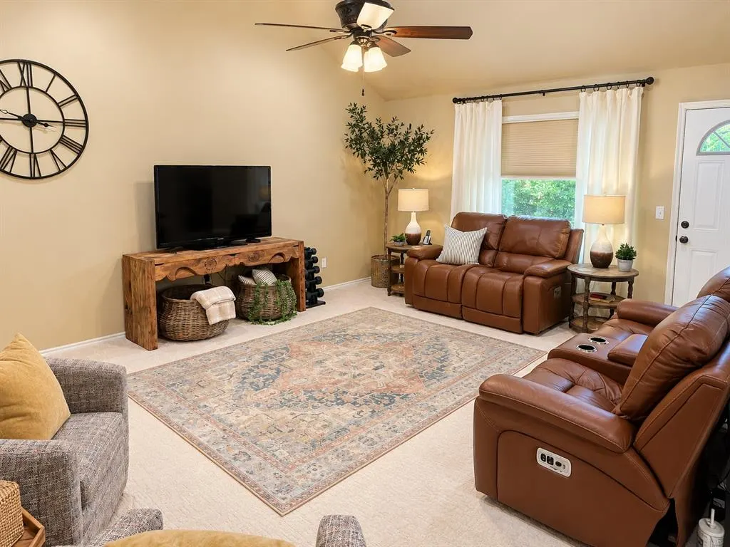 Photo 5 — 1751 Kelley Drive, Clinton, OK 73601