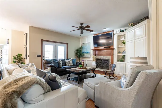 Photo 3 — 107 Stratton Lane, Clinton, OK 73601