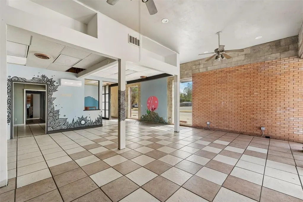 Photo 3 — 1302 N Key Boulevard, Midwest City, OK 73110