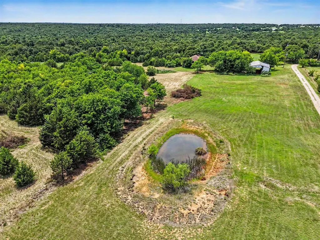 Photo 2 — 0007 S Anderson Road, Guthrie, OK 73044