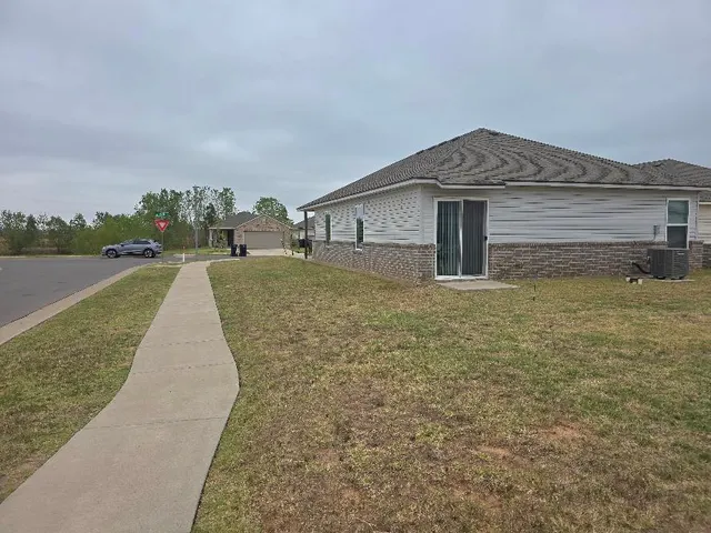 Photo 3 — 10344 NW 19th Street, Oklahoma City, OK 73127