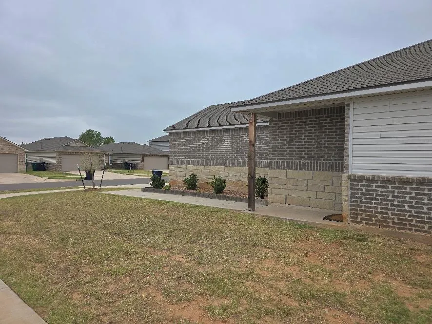Photo 4 — 10344 NW 19th Street, Oklahoma City, OK 73127