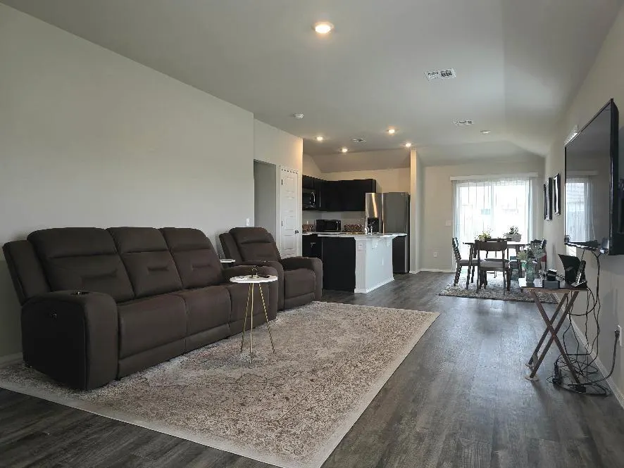 Photo 6 — 10344 NW 19th Street, Oklahoma City, OK 73127