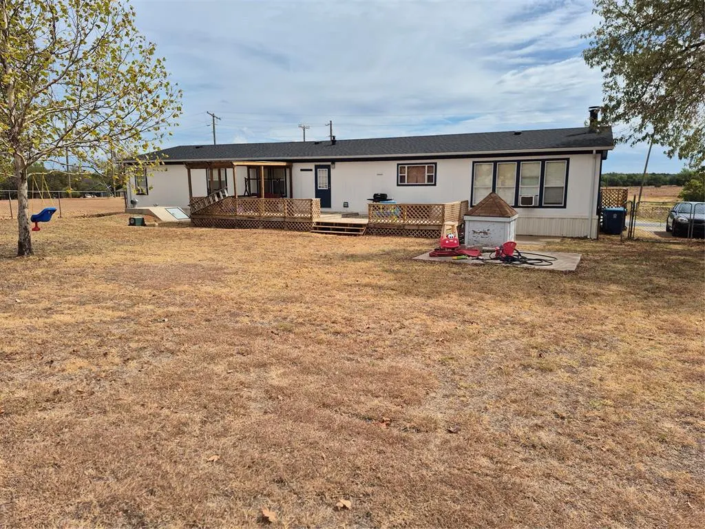 Photo 29 — 417 S Cemetery Road, Tuttle, OK 73089