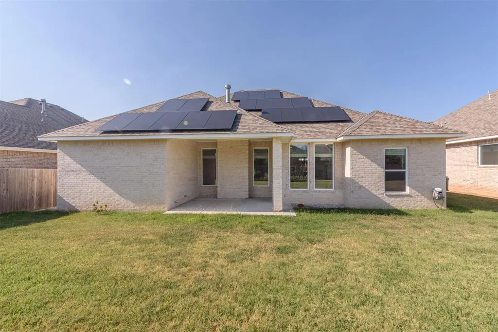 Photo 7 — 5904 NW 158th Street, Edmond, OK 73013