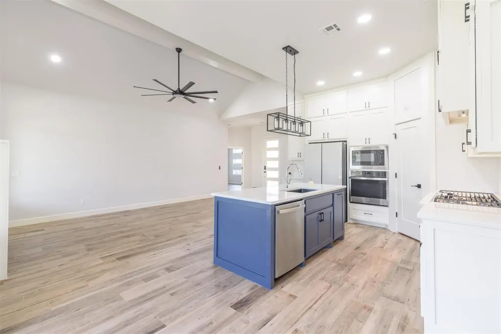 Photo 35 — 5904 NW 158th Street, Edmond, OK 73013